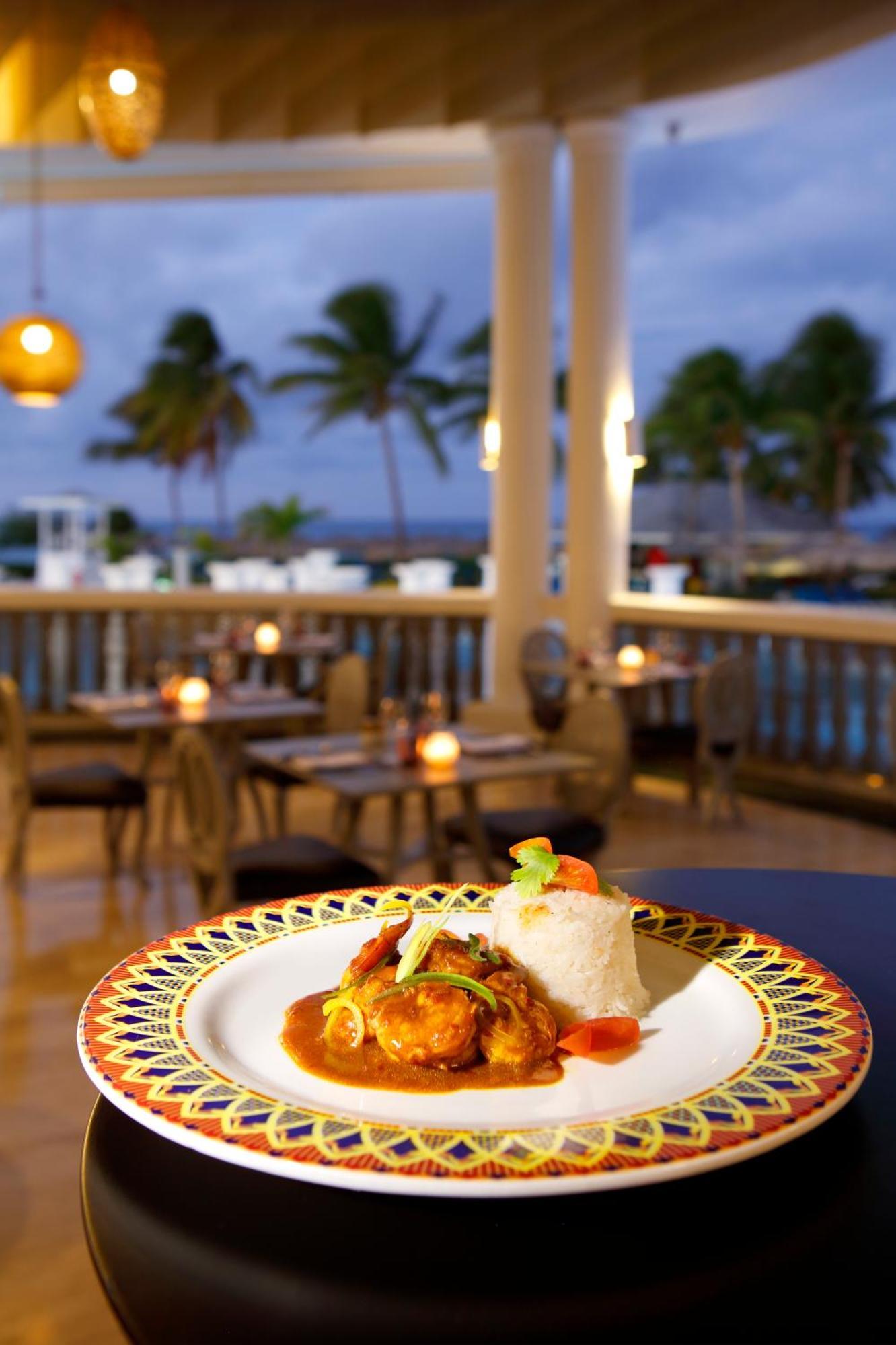The Signature Level At Grand Palladium Lady Hamilton Resort & Spa Lucea Bagian luar foto